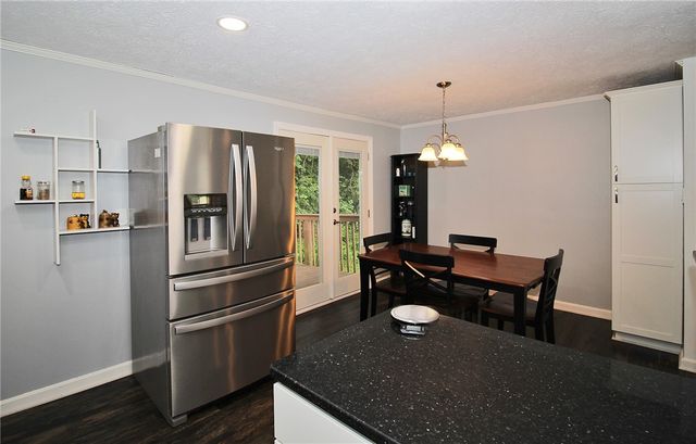 2883 Amy Drive, South Park, PA 15129