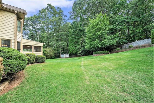 3641 Mountain Cove Road, Snellville, GA 30039