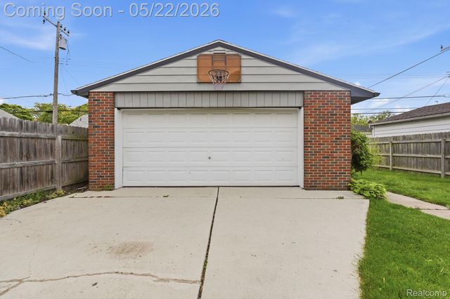 18616 Ruth Street, Melvindale, MI 48122