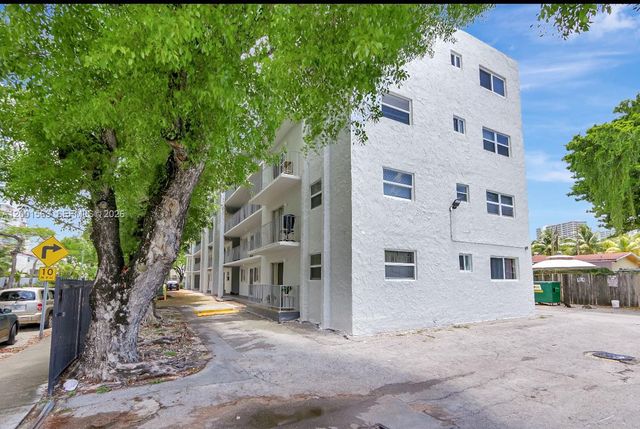 1111 NW 19th Ave 403, Miami, FL 33125