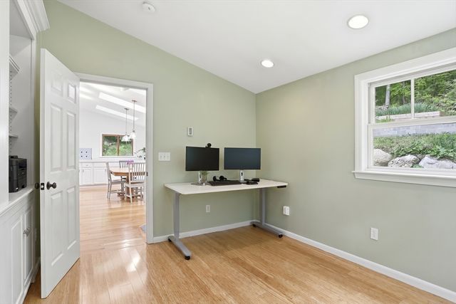 39 Ethan Allen Dr., Acton, MA 01720