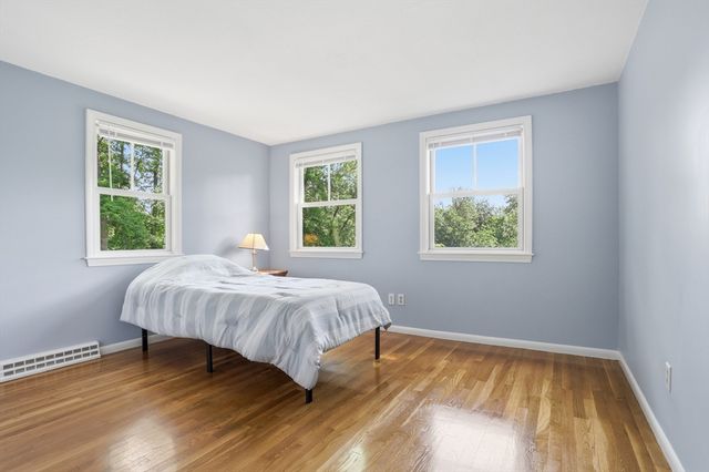 39 Ethan Allen Dr., Acton, MA 01720