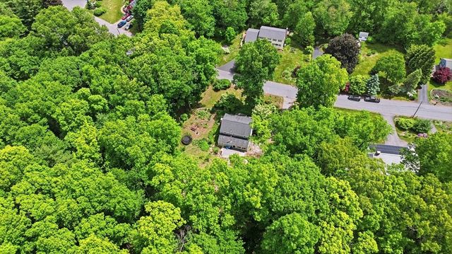39 Ethan Allen Dr., Acton, MA 01720