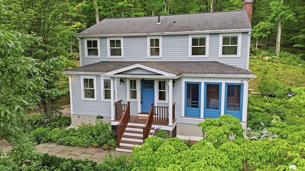 39 Ethan Allen Dr., Acton, MA 01720