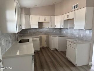 2016 W OREGON Avenue, Phoenix, AZ 85015