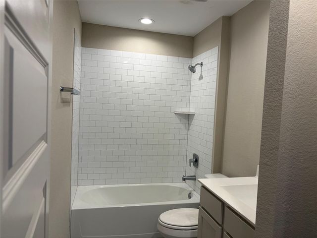 3906 Itzle Island Court, Fulshear, TX 77441