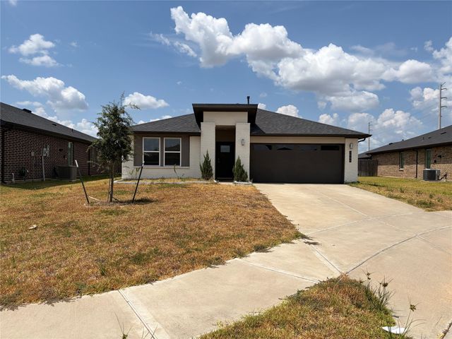 3906 Itzle Island Court, Fulshear, TX 77441