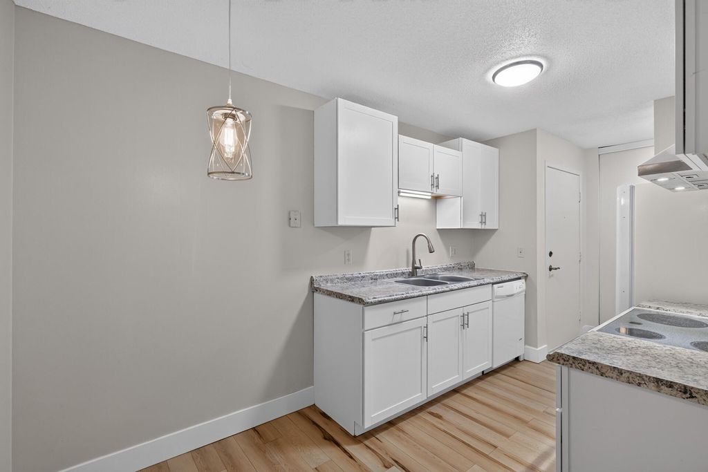 135 Viking Drive E 308, Little Canada, MN 55117 — photo 3