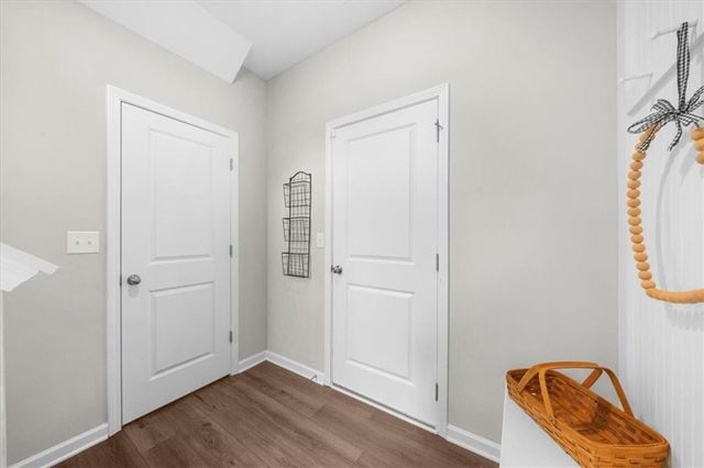 324 Commons Avenue, Woodstock, GA 30188