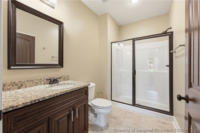 206 Leland Lane, Raeford, NC 28376