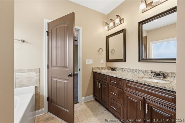 206 Leland Lane, Raeford, NC 28376