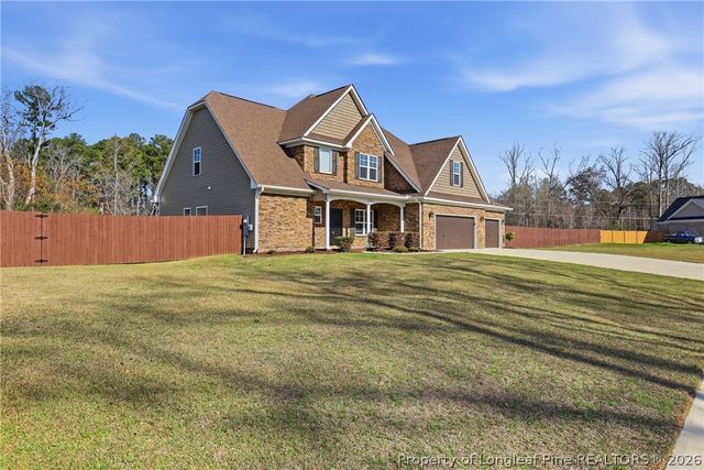 206 Leland Lane, Raeford, NC 28376