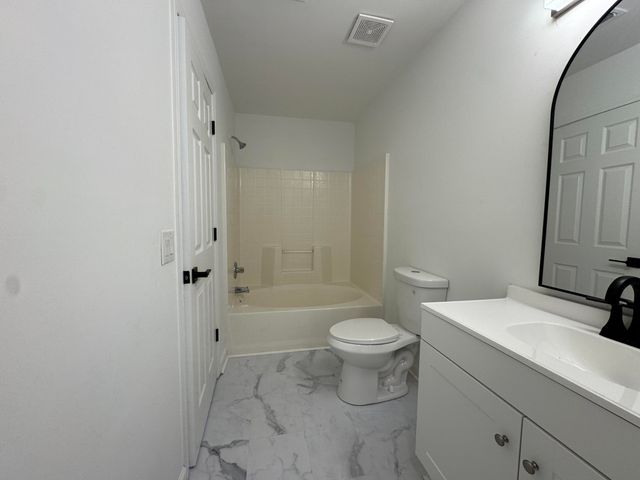 3330 Denton Drive, Dalzell, SC 29040