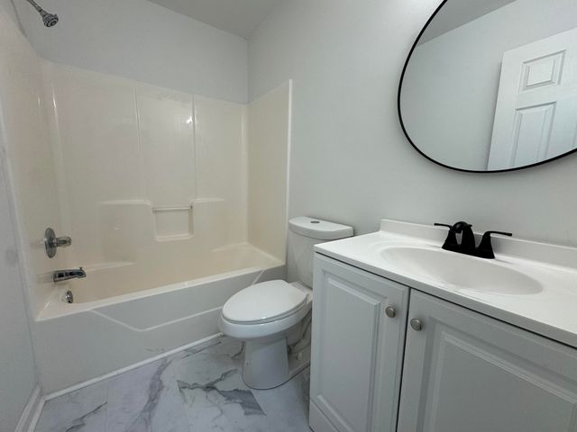 3330 Denton Drive, Dalzell, SC 29040