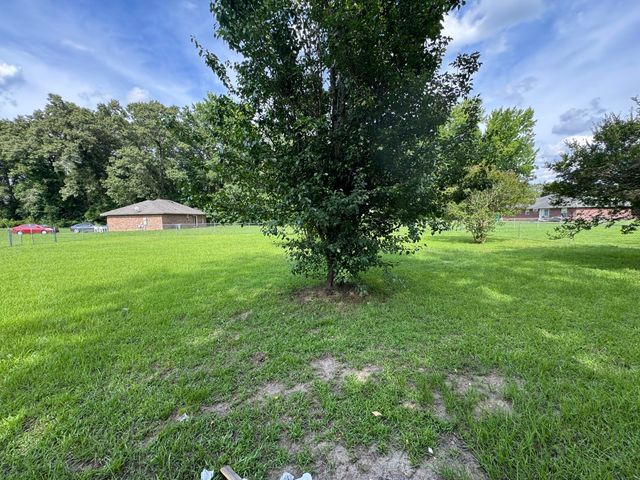 3330 Denton Drive, Dalzell, SC 29040