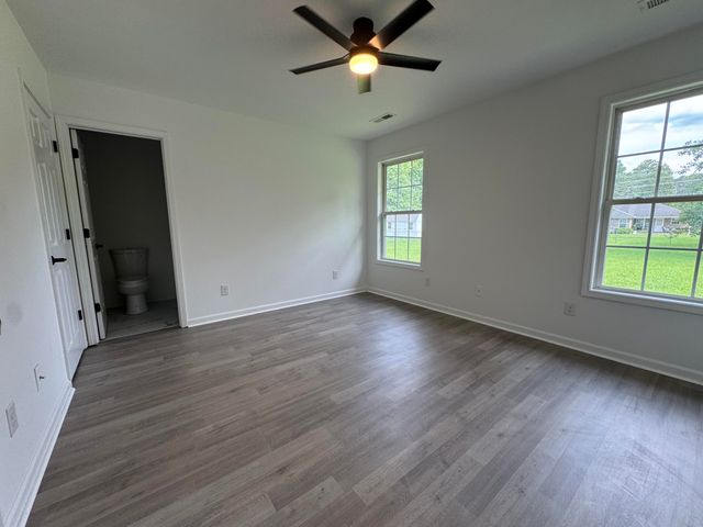 3330 Denton Drive, Dalzell, SC 29040