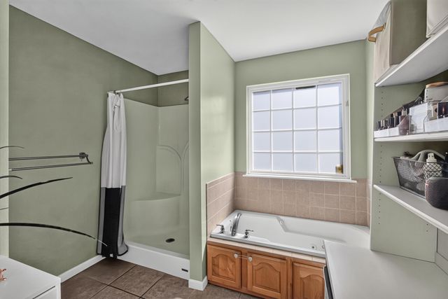 2 LEXIBELLE DR, Columbia, MO 65201