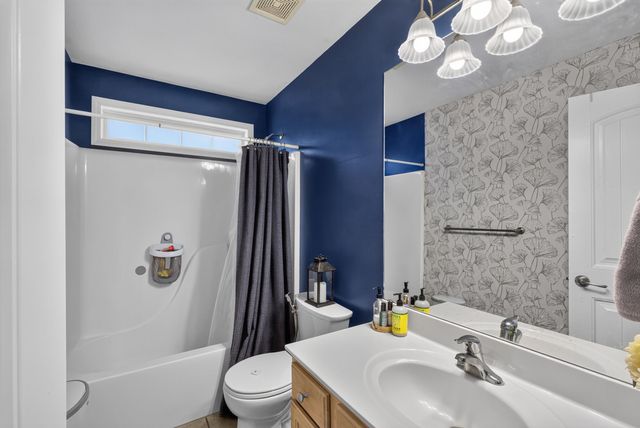 2 LEXIBELLE DR, Columbia, MO 65201