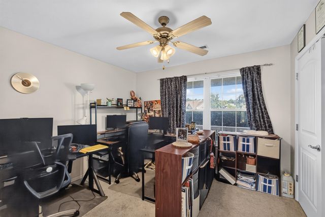 2 LEXIBELLE DR, Columbia, MO 65201
