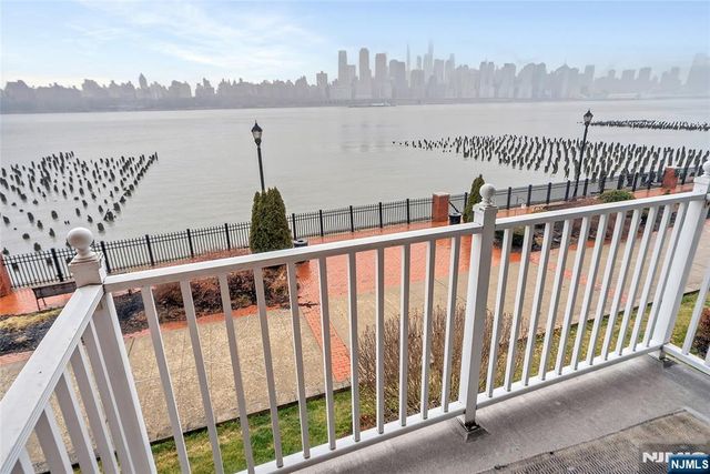 40 Lydia Drive, Guttenberg, NJ 07093