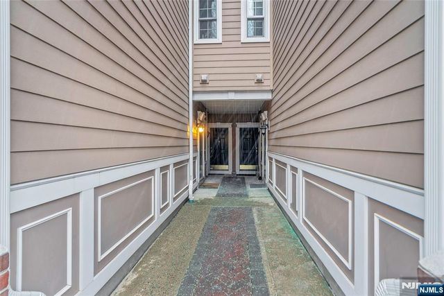40 Lydia Drive, Guttenberg, NJ 07093