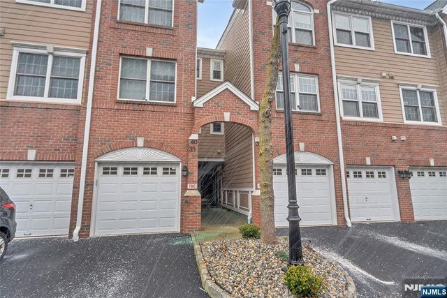 40 Lydia Drive, Guttenberg, NJ 07093