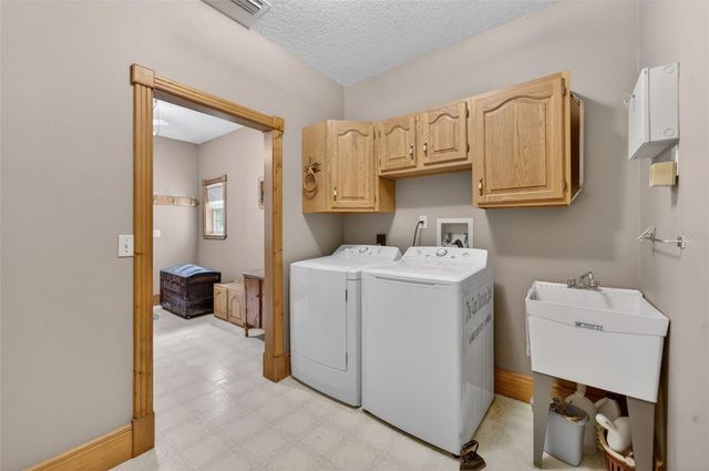 20621 SHADY OAK LANE, Eustis, FL 32736