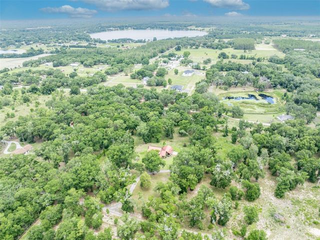 20621 SHADY OAK LANE, Eustis, FL 32736