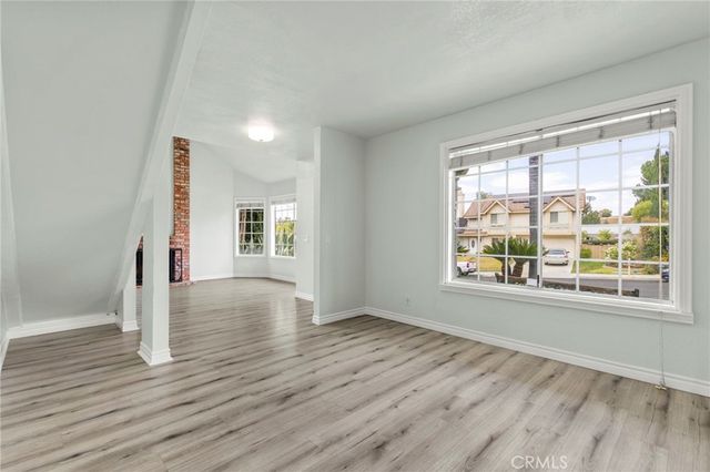 41899 Humber, Temecula, CA 92591