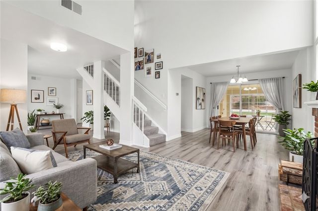 41899 Humber, Temecula, CA 92591