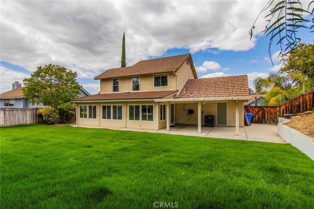 41899 Humber, Temecula, CA 92591