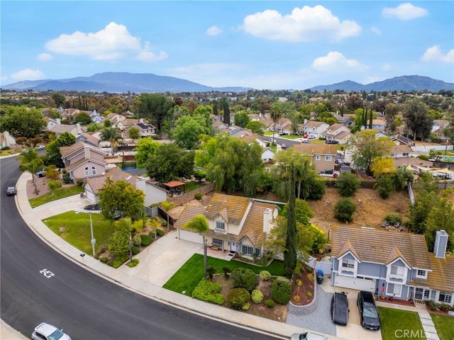41899 Humber, Temecula, CA 92591