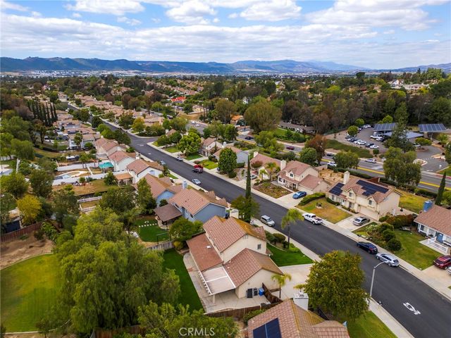 41899 Humber, Temecula, CA 92591