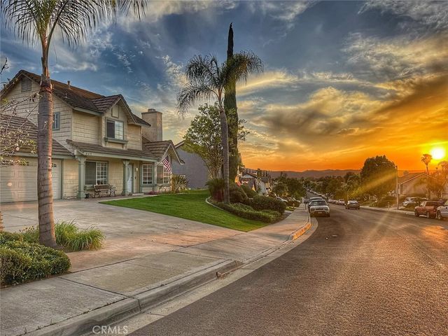 41899 Humber, Temecula, CA 92591