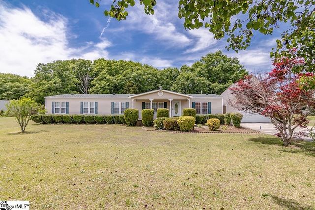 1597 Sexton Gin Road, Starr, SC 29684