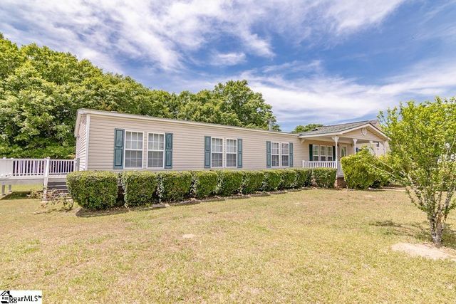 1597 Sexton Gin Road, Starr, SC 29684