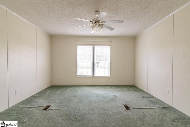 1597 Sexton Gin Road, Starr, SC 29684