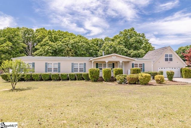 1597 Sexton Gin Road, Starr, SC 29684