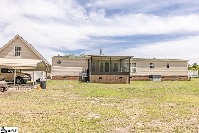 1597 Sexton Gin Road, Starr, SC 29684