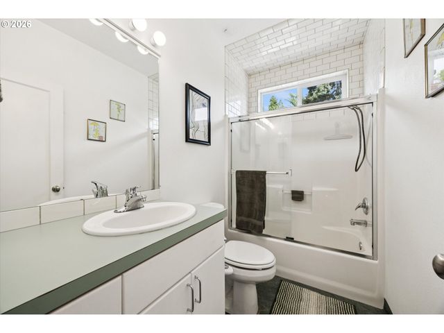 6538 Se 38TH Ave, Portland, OR 97202