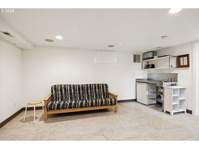 6538 Se 38TH Ave, Portland, OR 97202