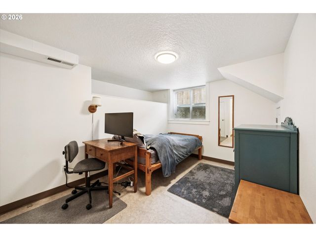 6538 Se 38TH Ave, Portland, OR 97202