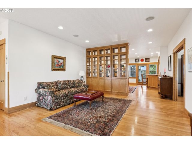 6538 Se 38TH Ave, Portland, OR 97202