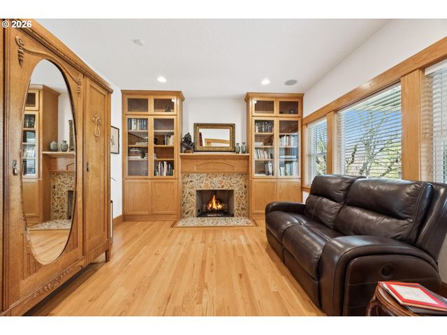 6538 Se 38TH Ave, Portland, OR 97202