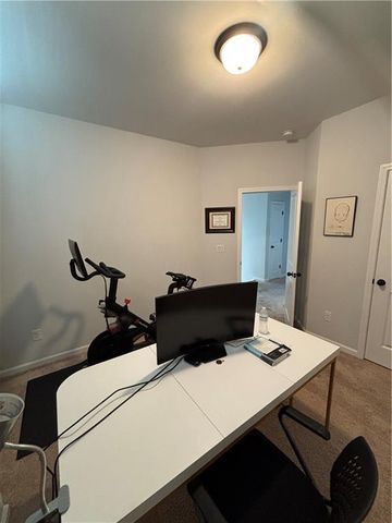 1399 Creekside Circle NW, Atlanta, GA 30318