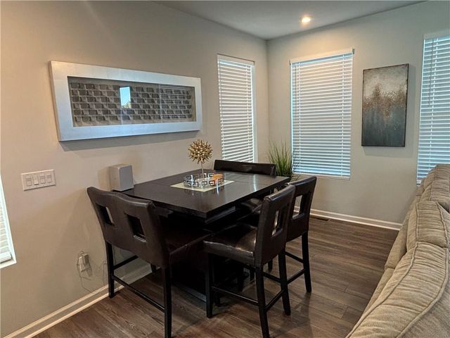 1399 Creekside Circle NW, Atlanta, GA 30318