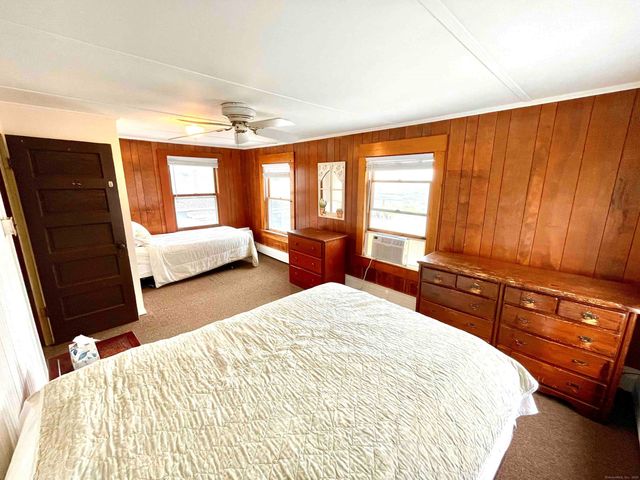 795 East Broadway, Milford, CT 06460