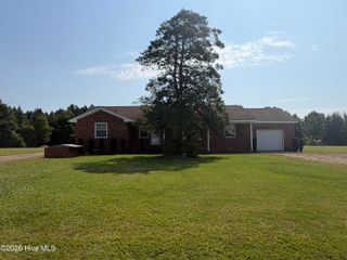 406 Woodruff Road, Selma, NC 27576