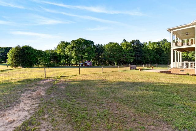 811 Mt Lebanon Church Road, Greer, SC 29651