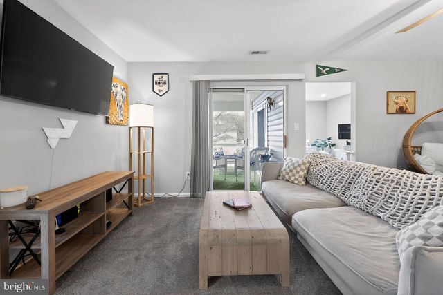 108 STEEPLECHASE CT, Woodbury, NJ 08096